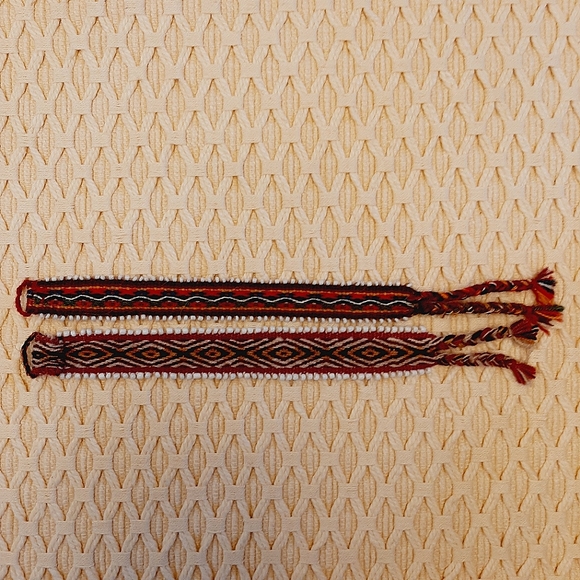 Handmade woven Peruvian Bracelet - Picture 1 of 4